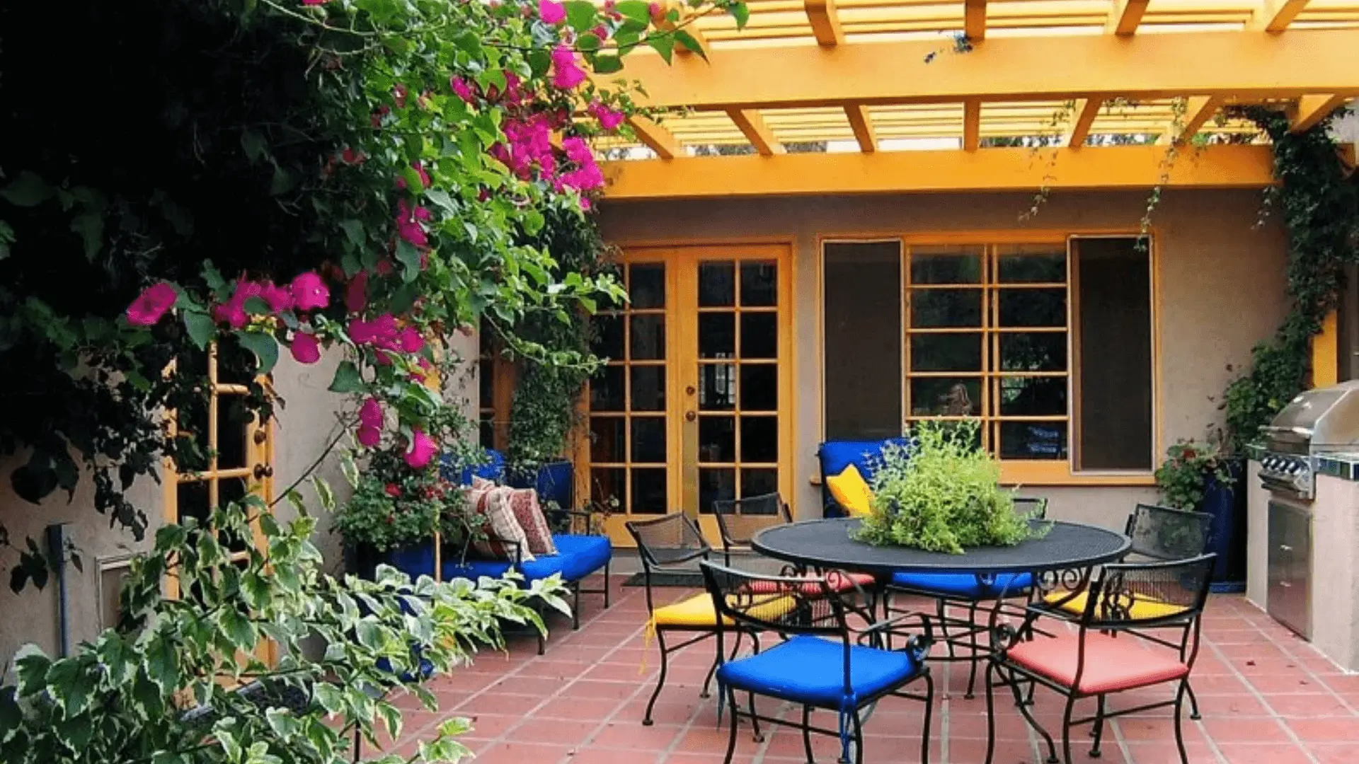 20+ Backyard Patio Ideas to Inspire Your Outdoor Makeover 5 Classic Saltilllo Terra Cotta Tile