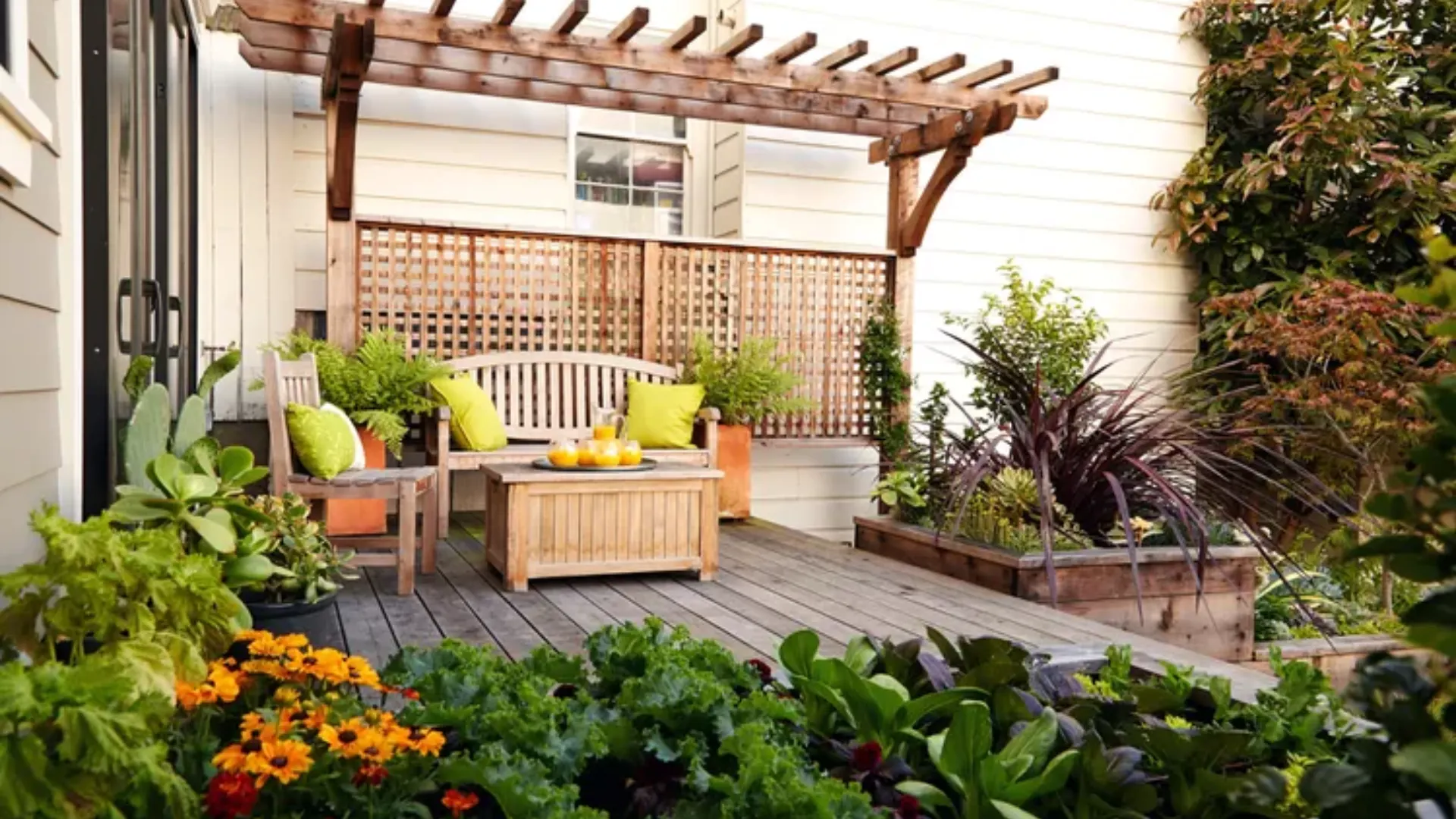 25 Beautiful Pergola Ideas to Add Style, Shade & Comfort to Your Backyard 21 Keep It Simply Pretty with a Compact Pergola Design