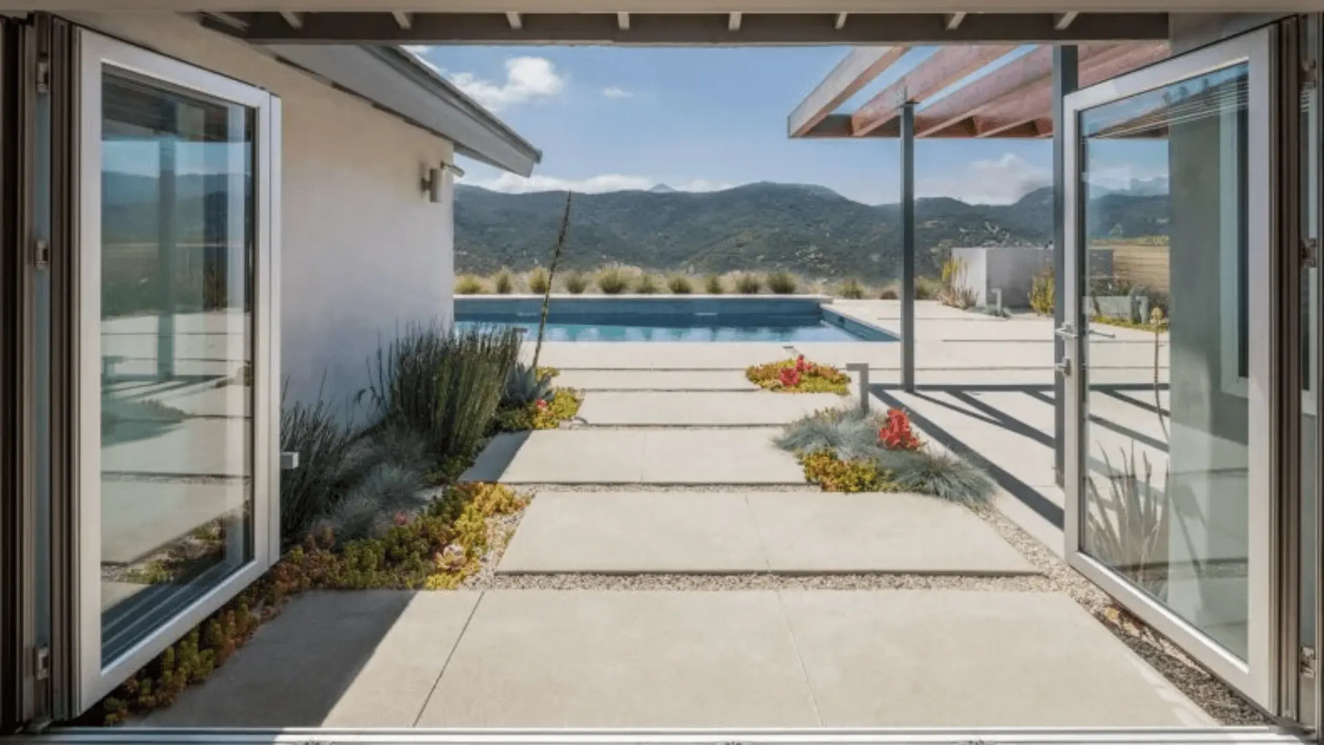 20+ Backyard Patio Ideas to Inspire Your Outdoor Makeover 13 Low Maintenace in the Southwest