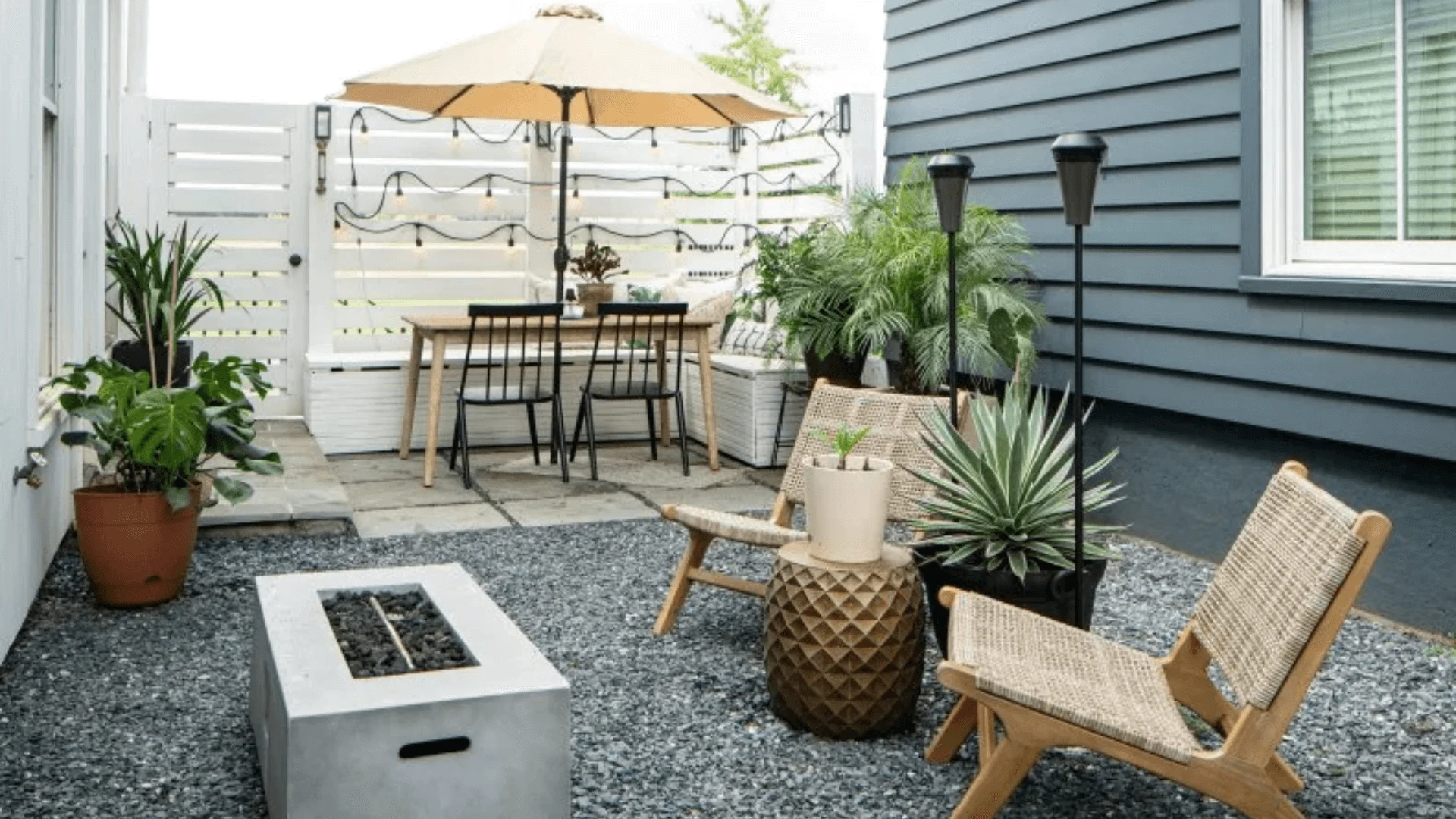20+ Backyard Patio Ideas to Inspire Your Outdoor Makeover 14 Tiny Boho Chic Patio Design for Small Backyards