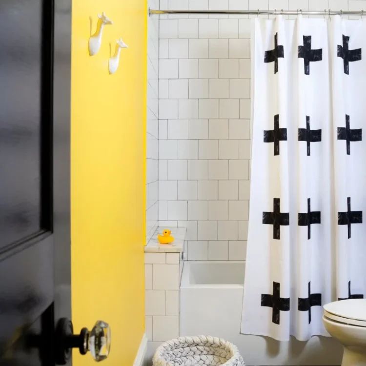 19 Bathroom Paint Color Ideas to Transform Your Space 3 1. Knockout Orange by Sherwin-Williams: A Bold Pop for Small Bathrooms