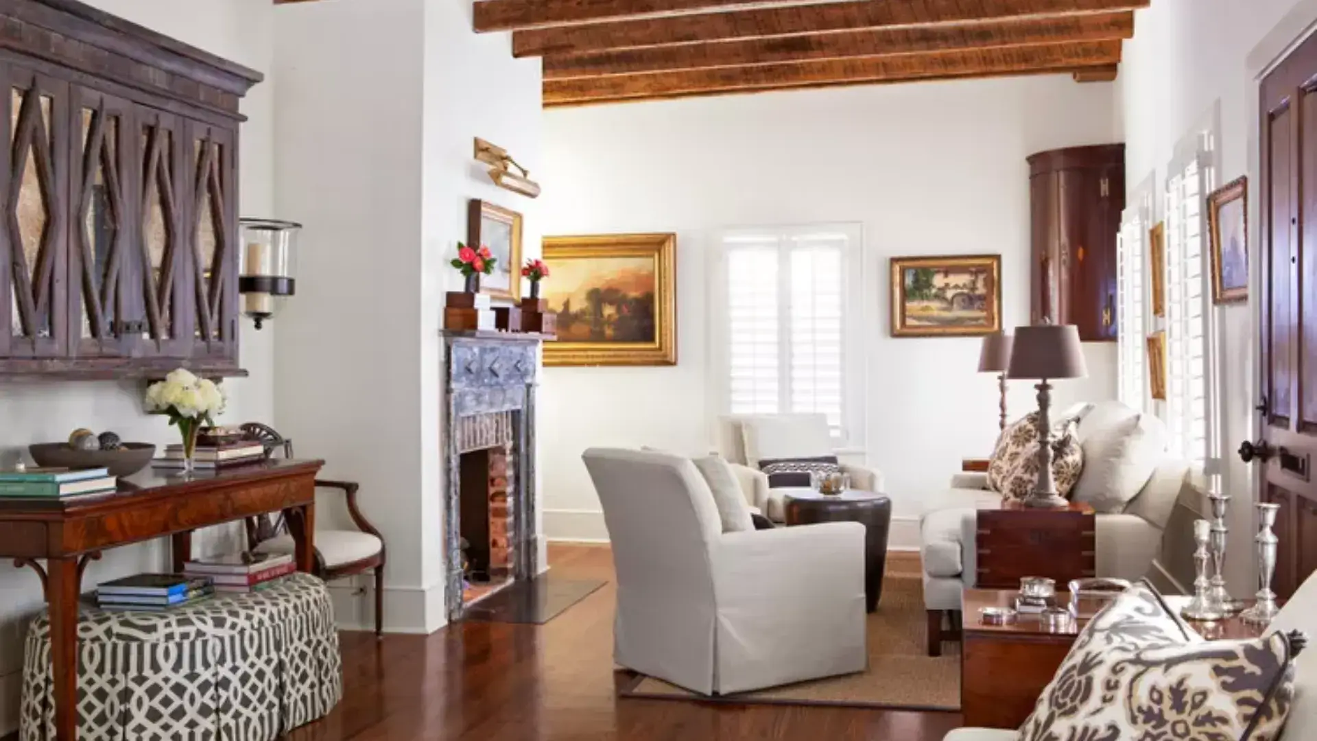 13.How Can Statement Lighting Transform a Neutral Living Room