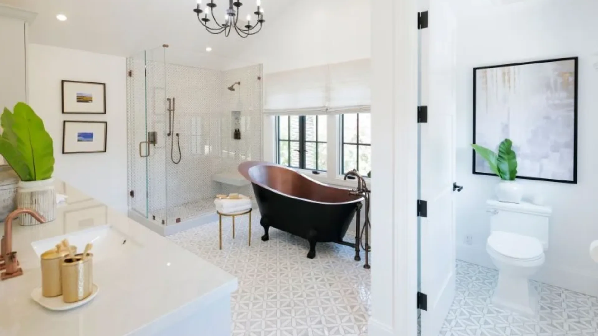 5.Cozy Modern Bathroom with Airy Elegance