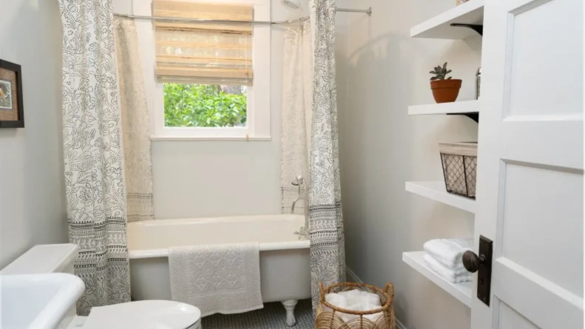 .Spacious Dream Bathroom With Ornate Mirrors