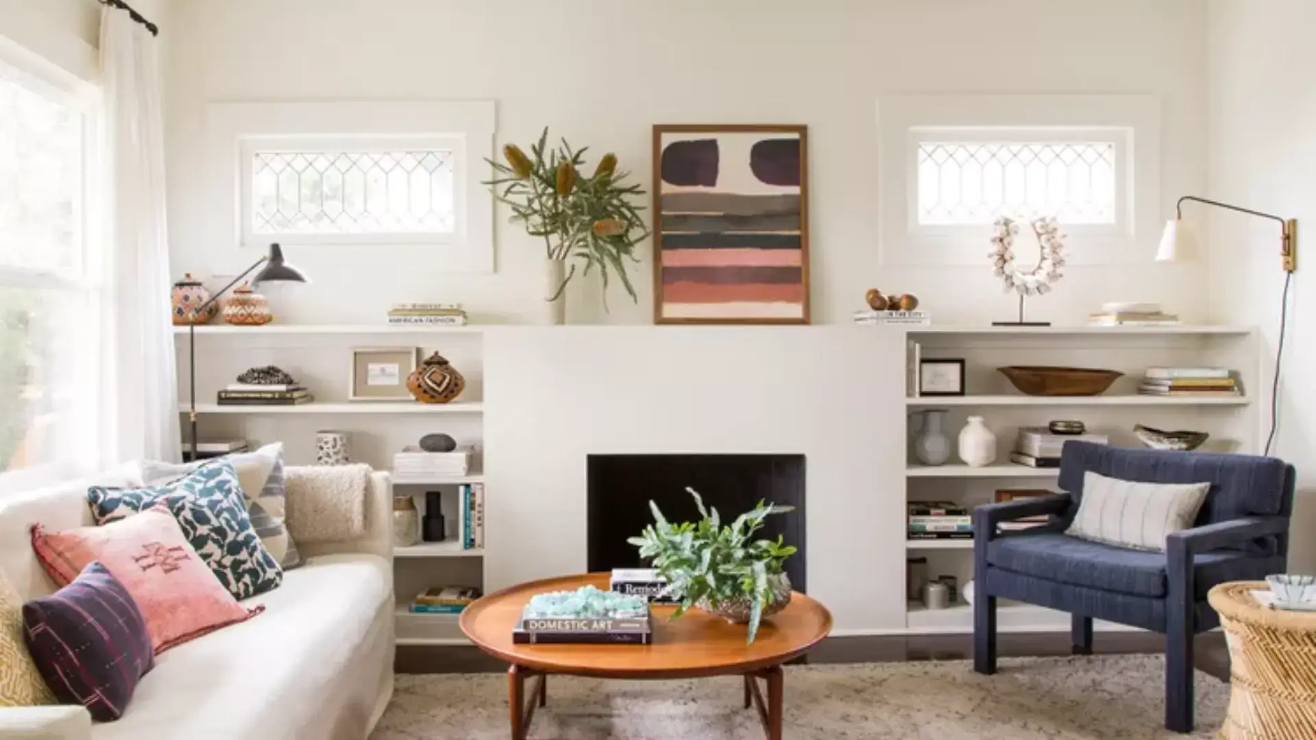 2.How Can Mixing Textures Transform a Neutral Living Room
