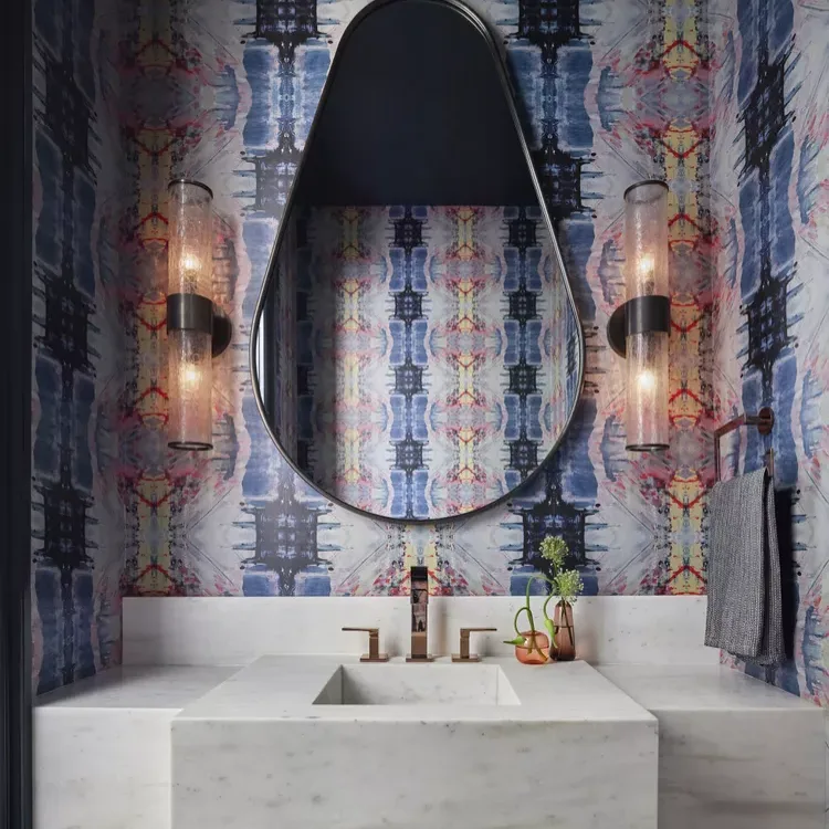 25 Bathroom Mirror Ideas to Refresh Your Bathroom Design 20 How Can a Mirror Add Stately Elegance to Your Bathroom?
