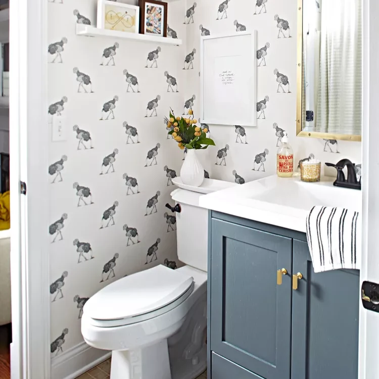 21 Inspiring Bathroom Wall Decor Ideas That Transform Any Space 10 Blending Vintage Charm with Modern Bathroom Style