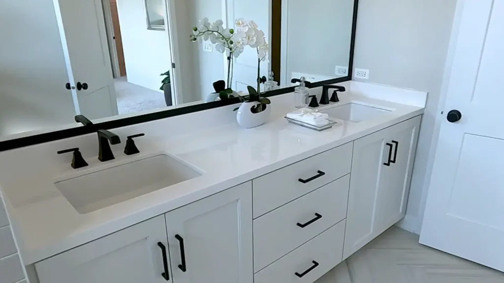 Gallery 15 beautiful-bathroom-interior