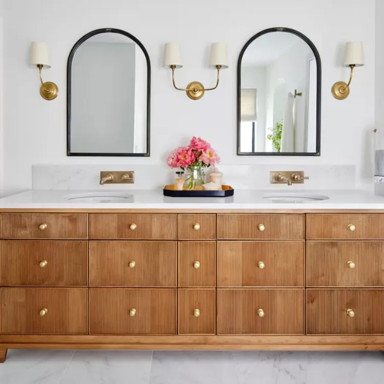 30+ Bathroom Vanity Ideas That Combine Beauty and Functionality